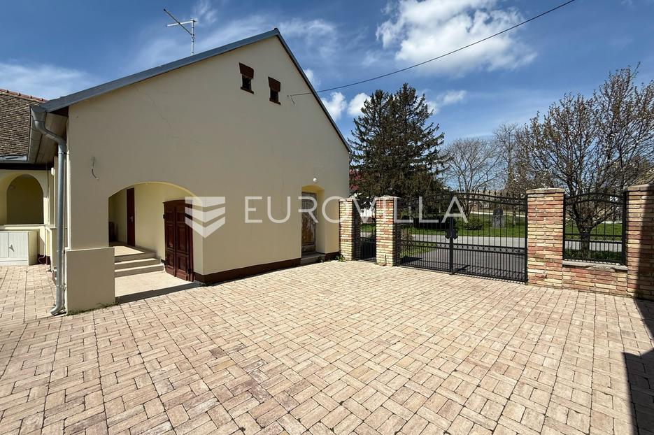Maison À vendre - Osječko-baranjska Erdut