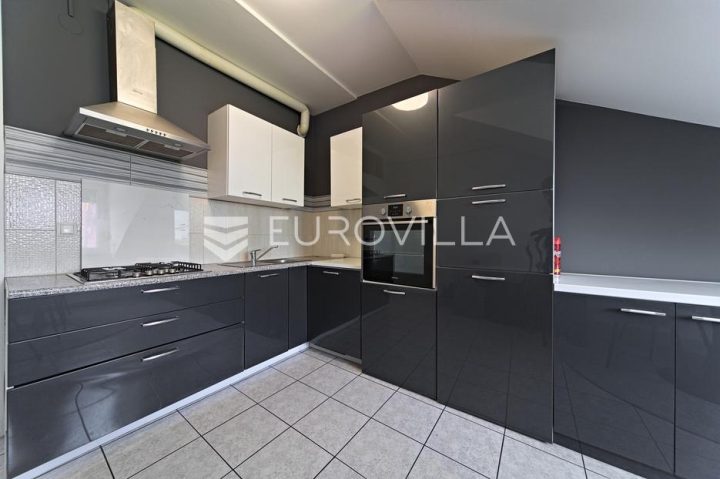 Flat for sale 73 m² – Gornji Grad / Centar