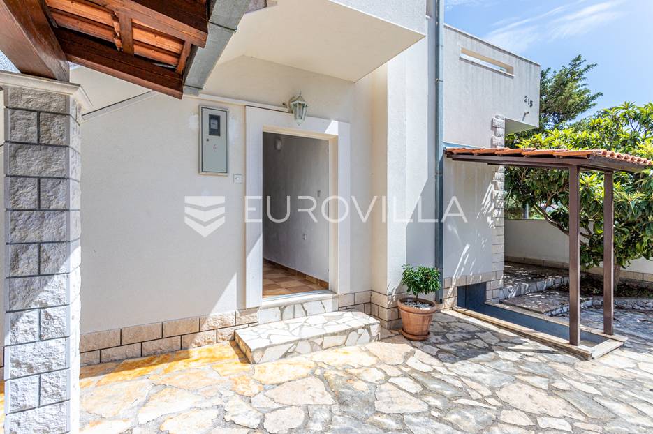 Kuća Na prodaju -  Rogoznica