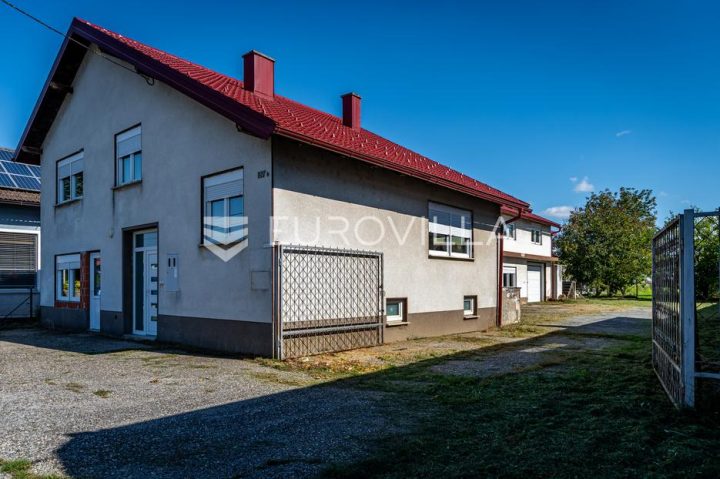 Locaux commerciaux à vendre 103 m² – Pušćine