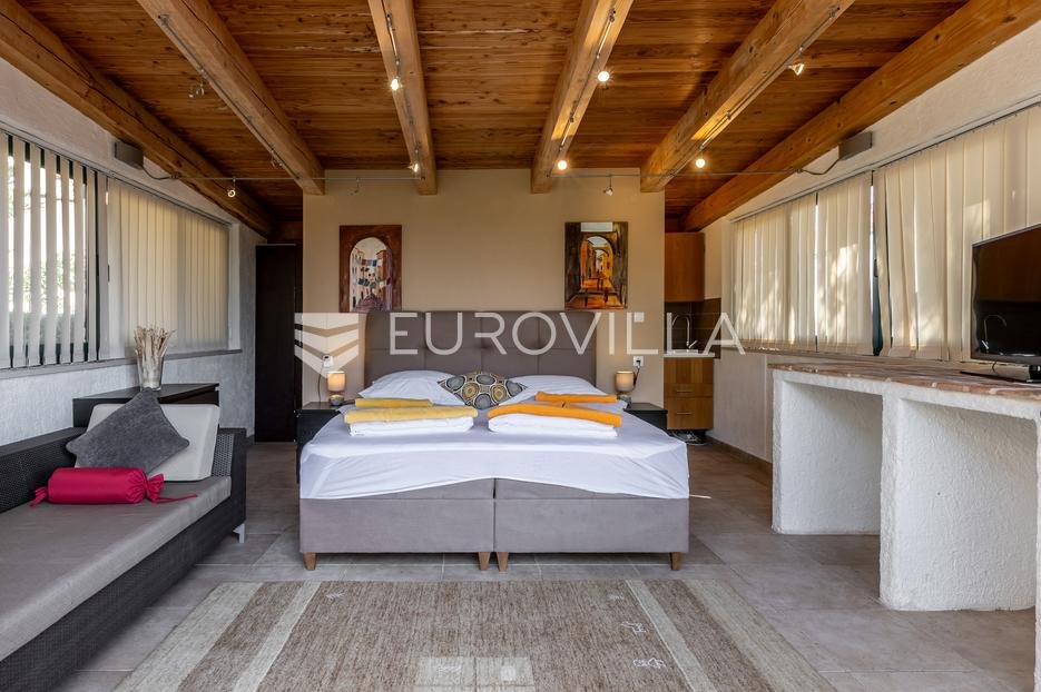 Kuća Na prodaju - Šibensko-kninska Rogoznica