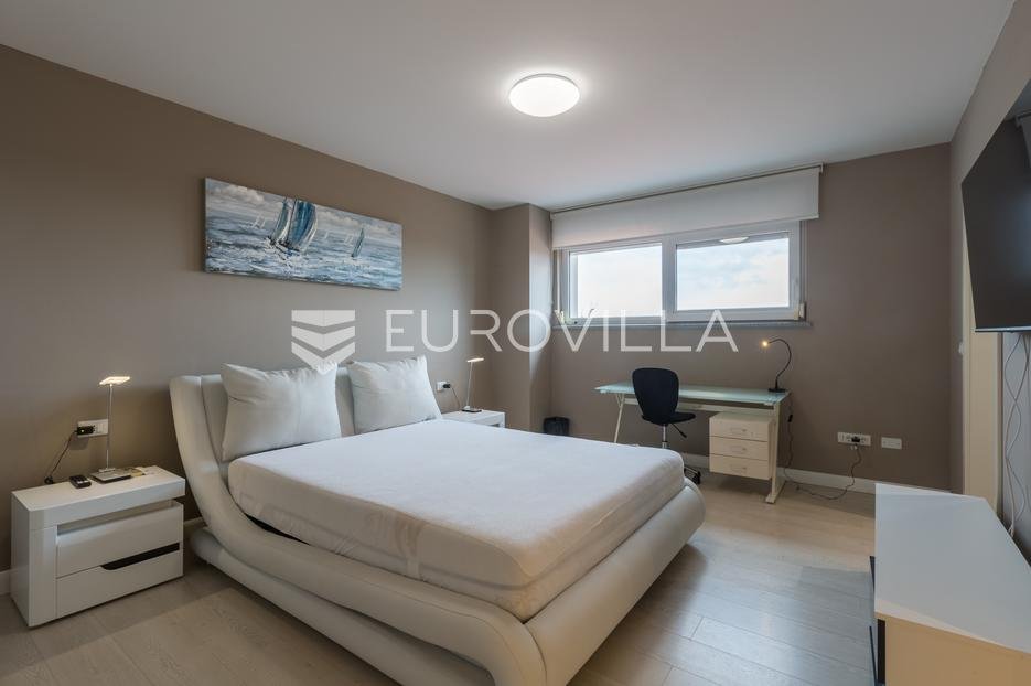 House For sale - Istarska Poreč