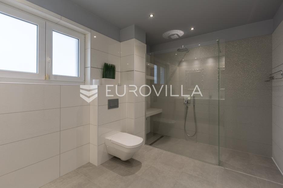 House For sale - Istarska Poreč