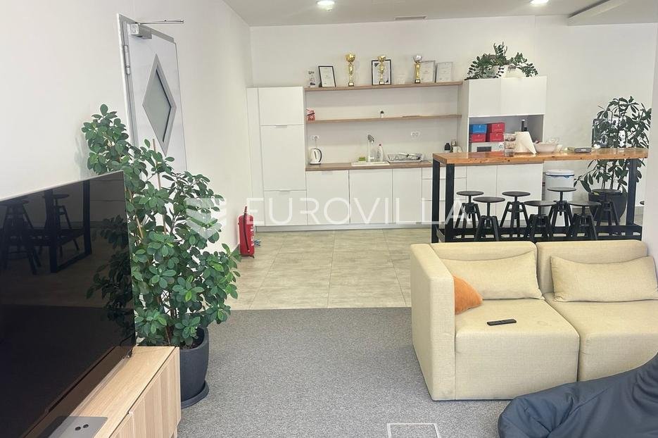 Business premises For sale - Splitsko-dalmatinska Split