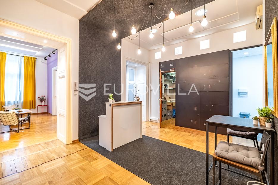 Flat For sale - Donji Grad - foto 5/6
