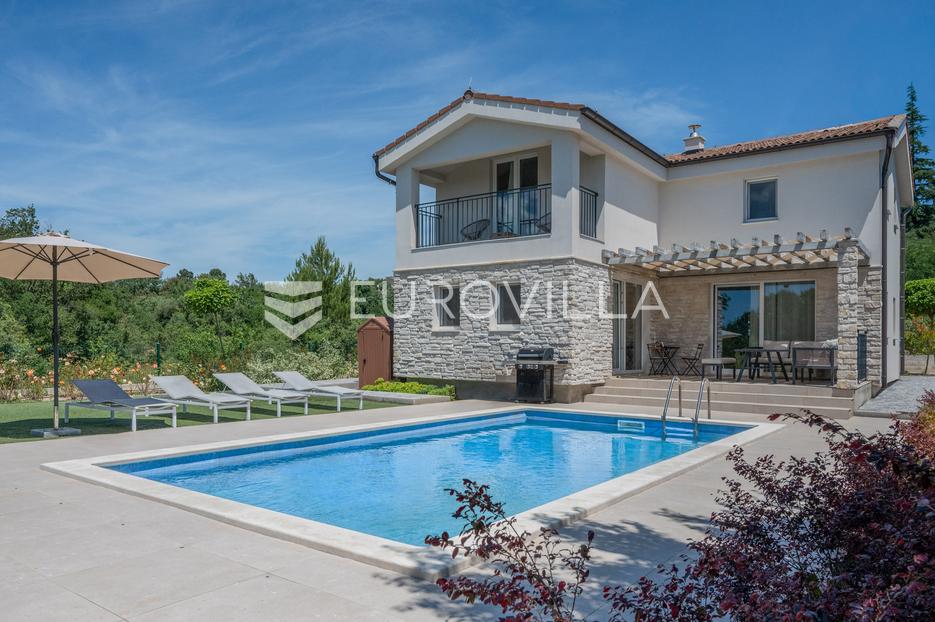 House For sale -  Raša