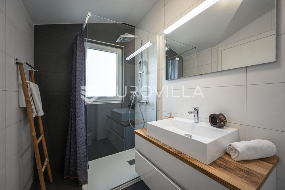 House For sale -  Raša