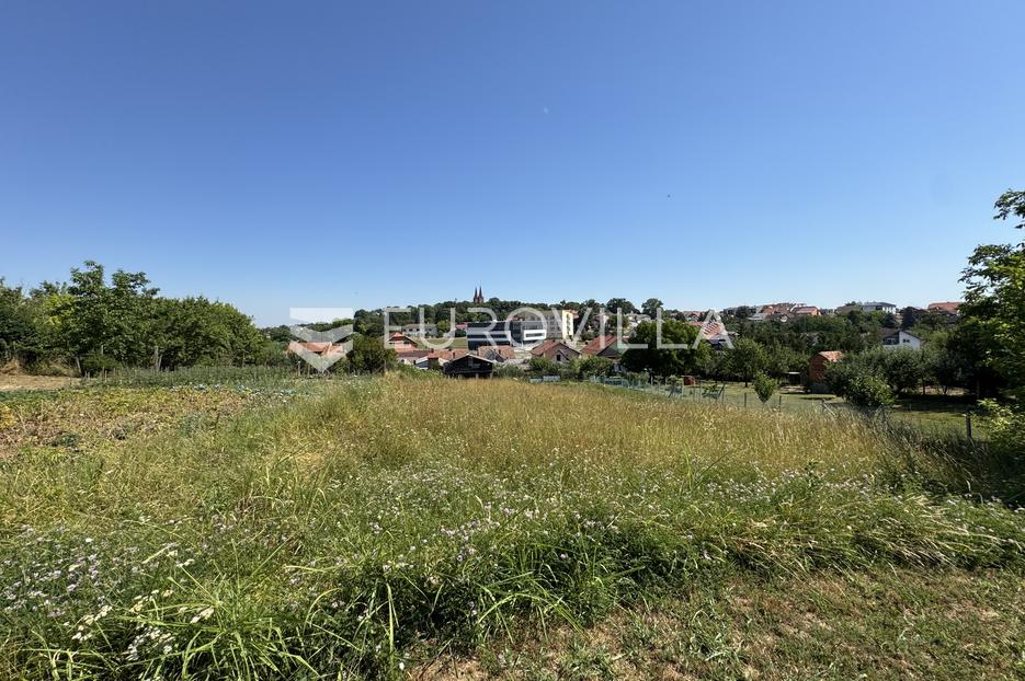 Zemljište Na prodaju -  Đakovo