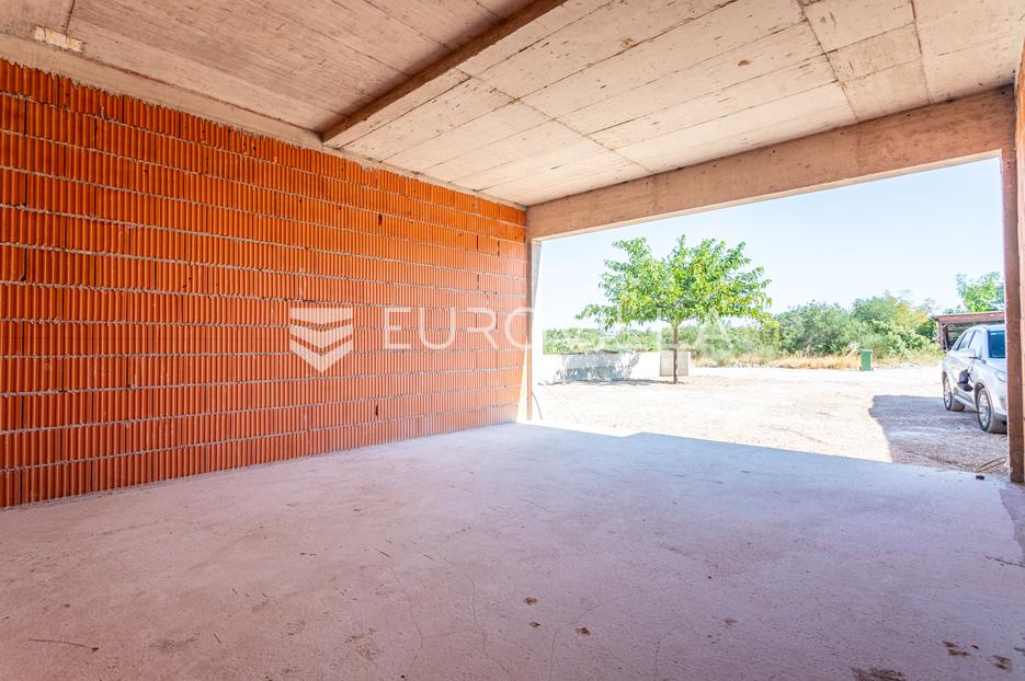 Casa In vendita -  Vodice