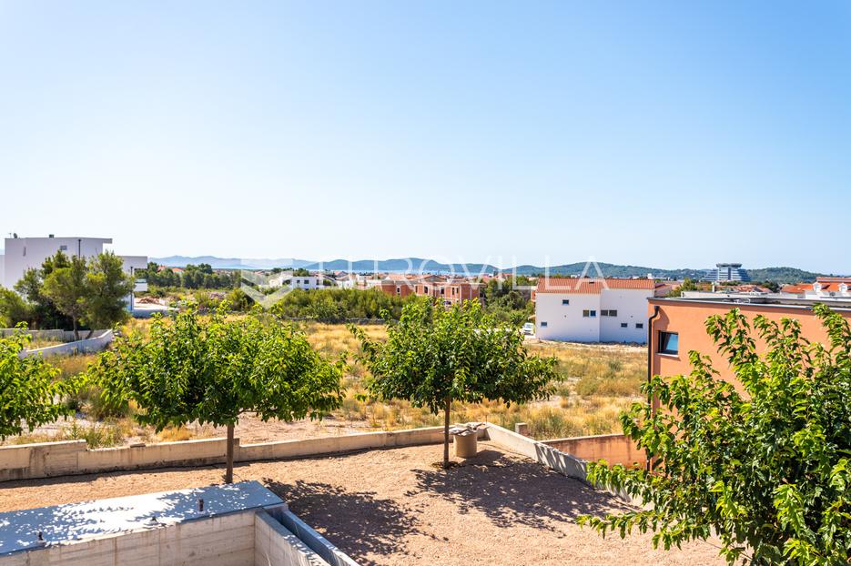 Casa In vendita -  Vodice