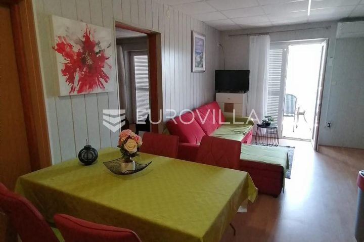 Hiša na predaj 500 m² – Lopar