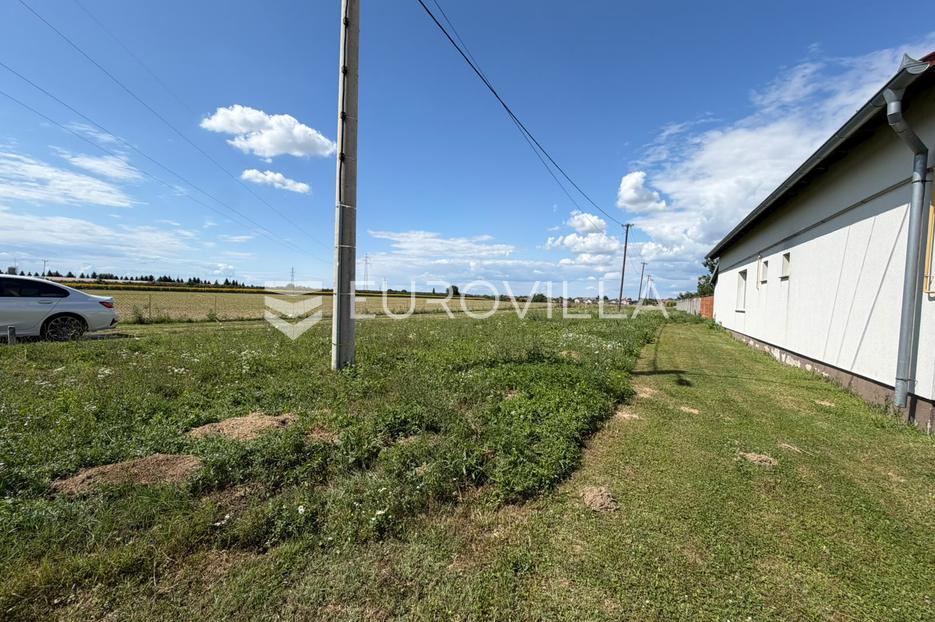 Land For sale - Osječko-baranjska đakovo - foto 2/3