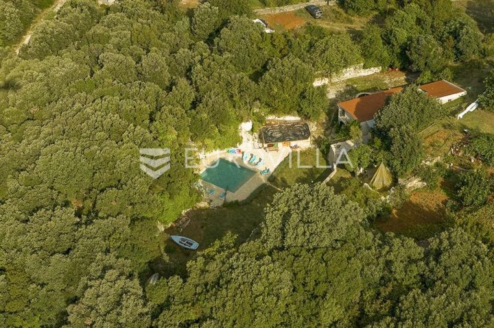 House for sale 199 m² – Vintijan