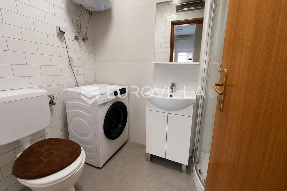 Appartement À vendre - Osječko-baranjska Đakovo