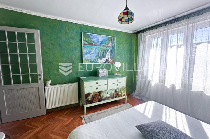 House for sale 293 m² – Centar