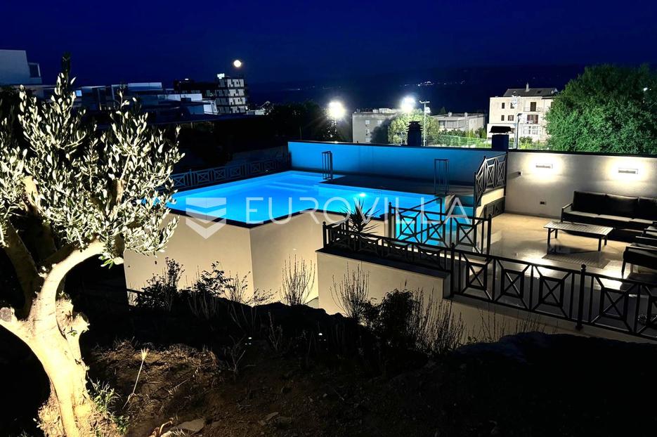 Appartamento In vendita -  Split