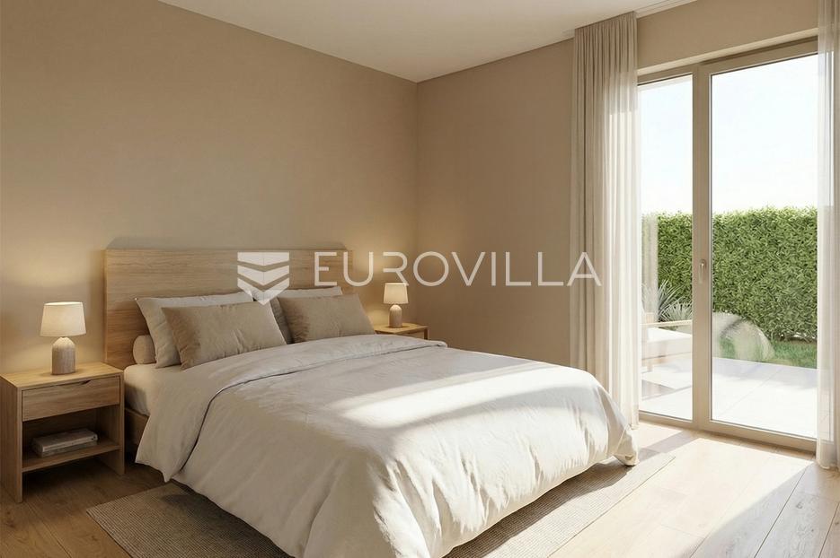 Flat For sale - šibensko-kninska Rogoznica - foto 4/5