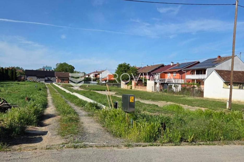 Land For sale -  Osijek