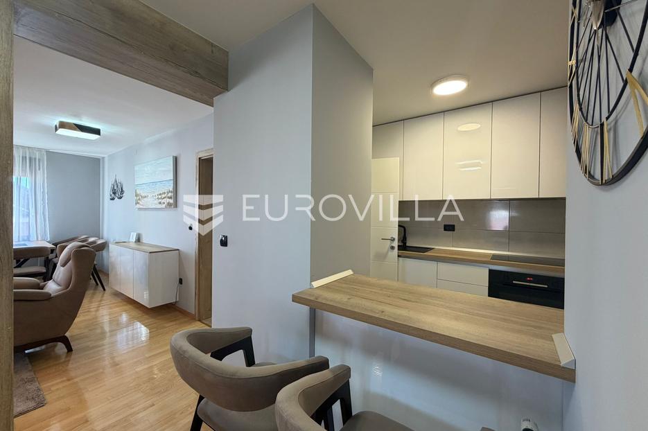 Flat For sale - Osječko-baranjska Đakovo