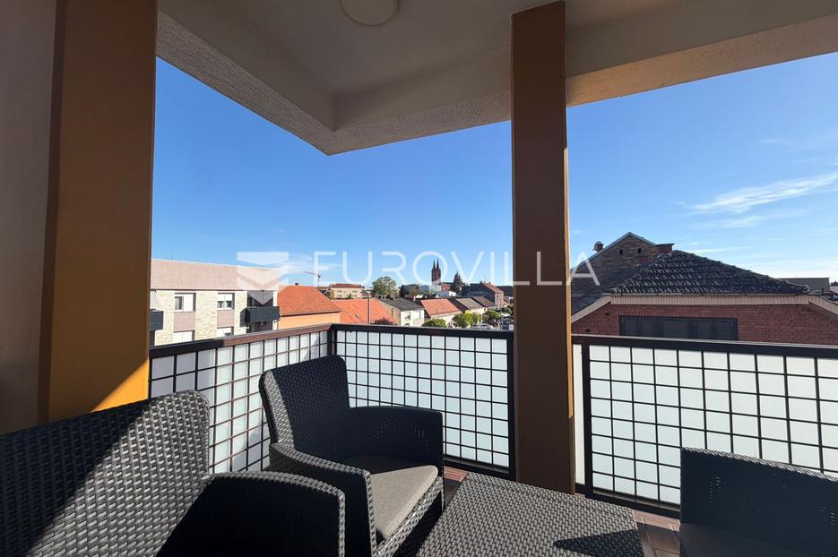 Flat For sale - Osječko-baranjska Đakovo