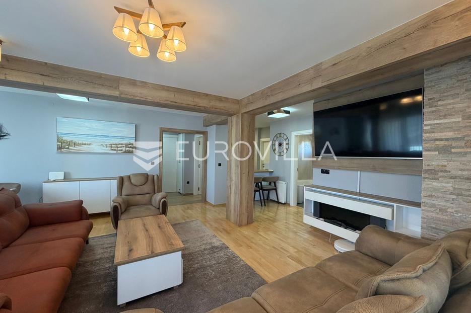 Flat For sale - Osječko-baranjska Đakovo