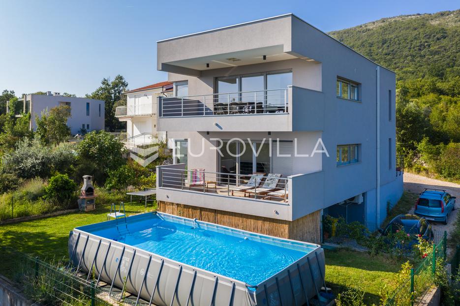 Casa In vendita -  Raša