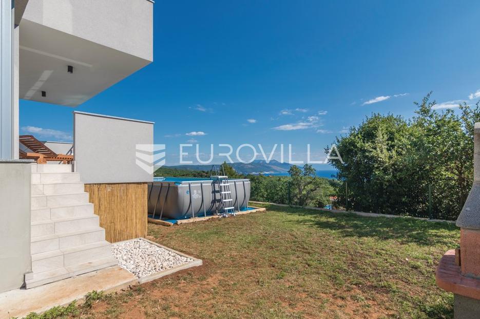 Casa In vendita -  Raša