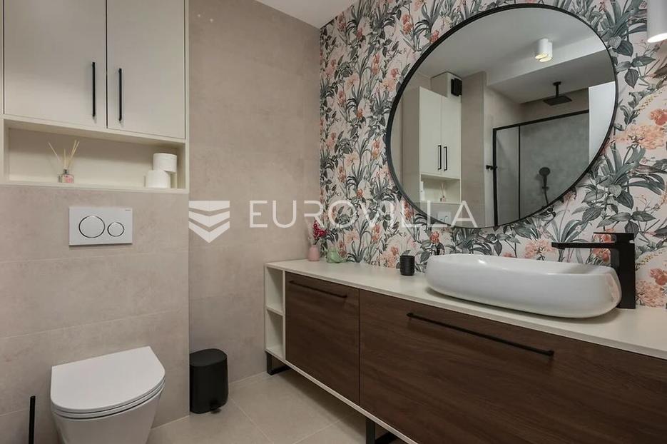 Kuća Na prodaju -  Kostrena
