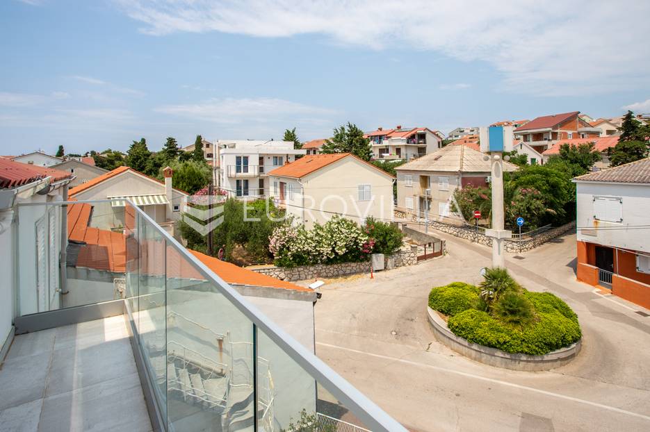 Haus Zu verkaufen - Ličko-senjska Novalja
