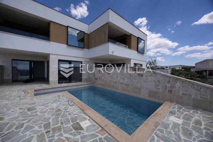 Dom na predaj 109 m² – Primošten