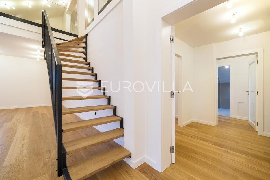 Apartmán Na predaj - Grad Zagreb Maksimir