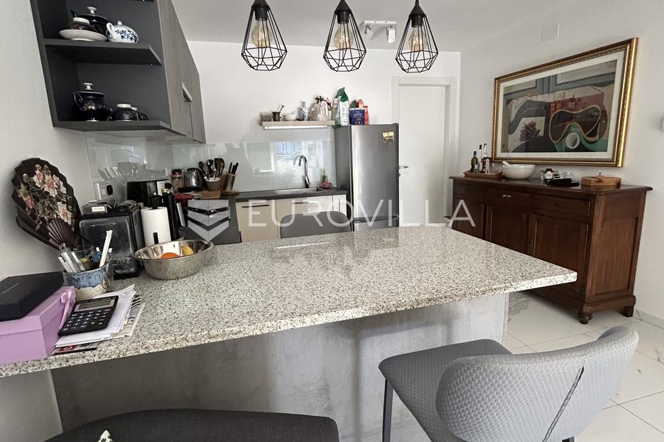 Apartment Zu verkaufen -  Pula