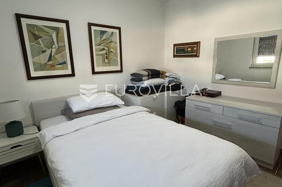 Apartment Zu verkaufen -  Pula