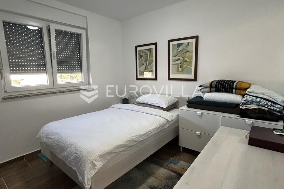 Apartment Zu verkaufen -  Pula