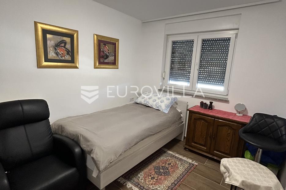 Apartment Zu verkaufen -  Pula