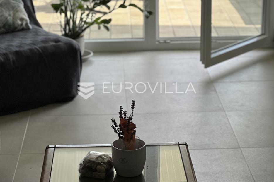 Apartment Zu verkaufen -  Pula