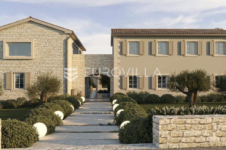 Terrain à vendre 10000 m² – Radetići