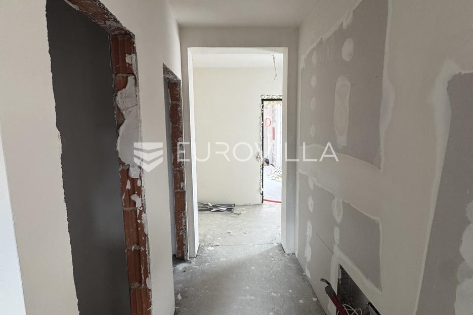 Appartamento In vendita Centar