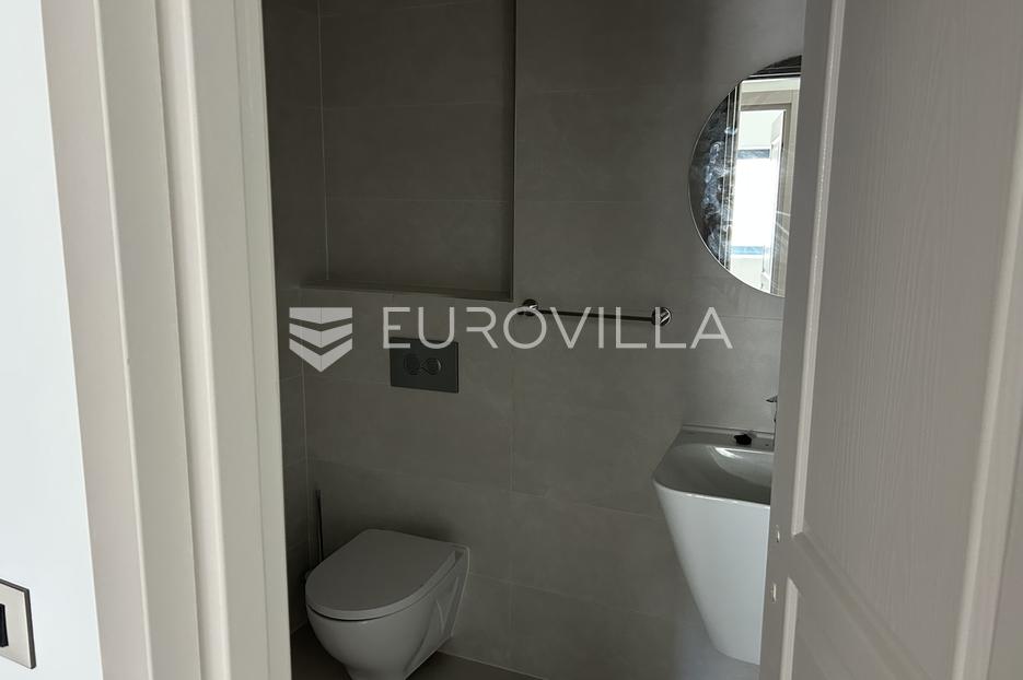 Apartmán Na predaj - Splitsko-dalmatinska Jelsa