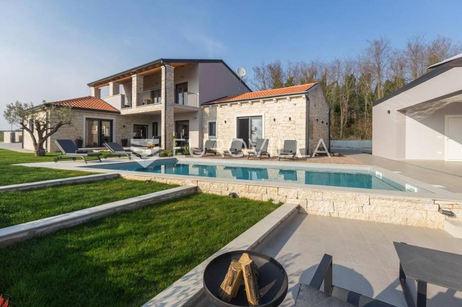 Maison À vendre -  Tinjan