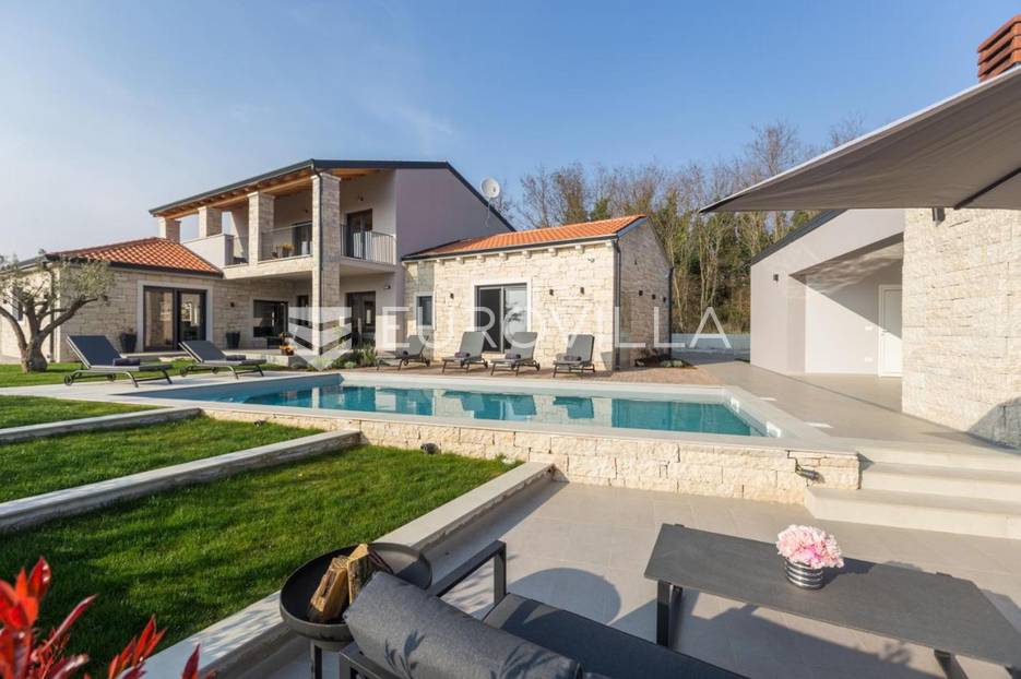 Maison À vendre -  Tinjan