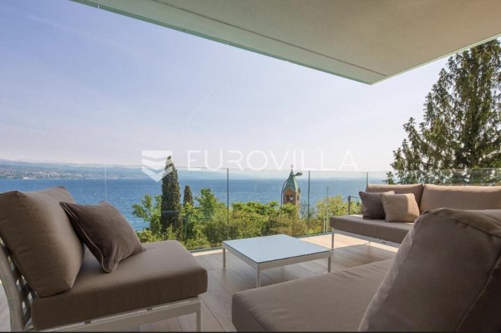 Flat for sale 120 m² – Punta Kolova