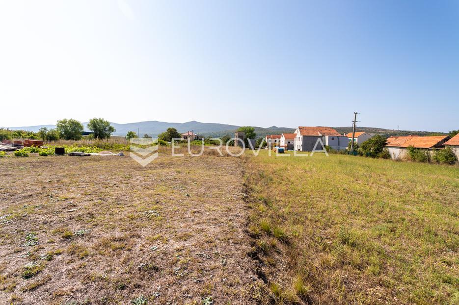 Grundstück Zu verkaufen - šibensko-kninska Drniš - foto 2/7