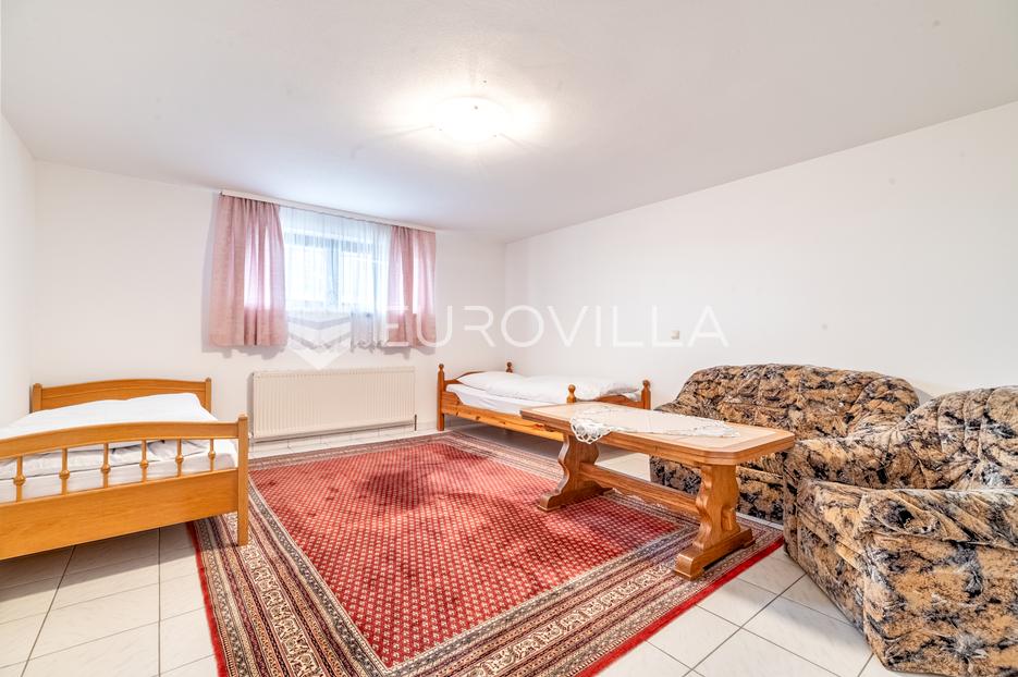 Dom Na sprzedaż - Grad Zagreb Sesvete