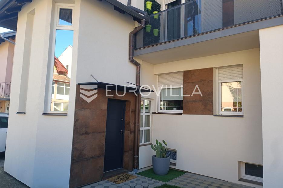Appartement À vendre -  Osijek
