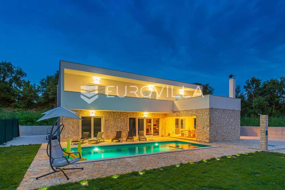 Kuća Na prodaju -  Svetvinčenat