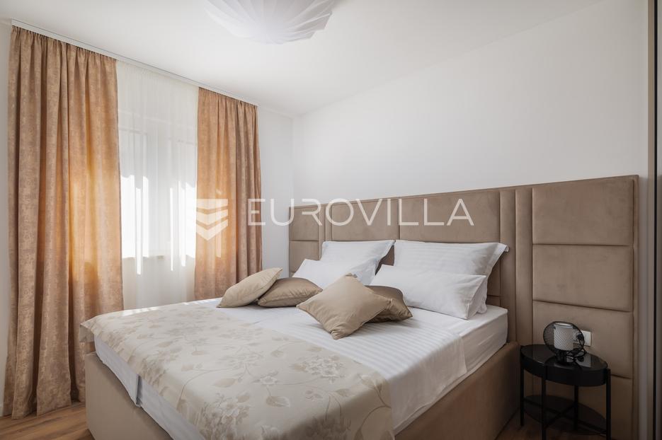 Apartmán Na predaj - Splitsko-dalmatinska Marina