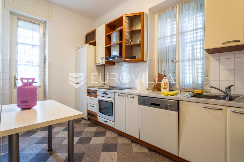 Apartment Zu verkaufen -  Split