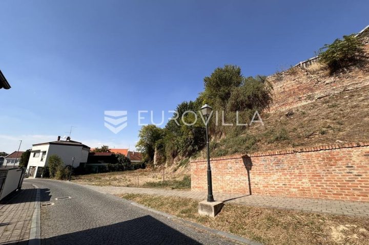 Zemljište Na prodaju - Vukovarsko-srijemska Vukovar - foto 2/4