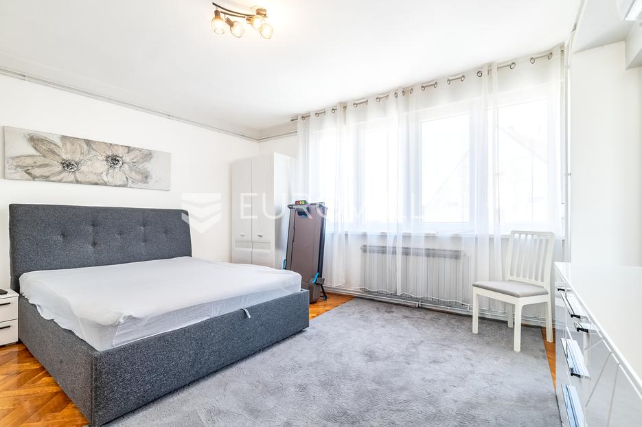 Appartamento In vendita -  Donji Grad